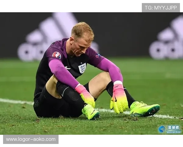 足球球星缠手技巧解析及其在比赛中的重要性和影响